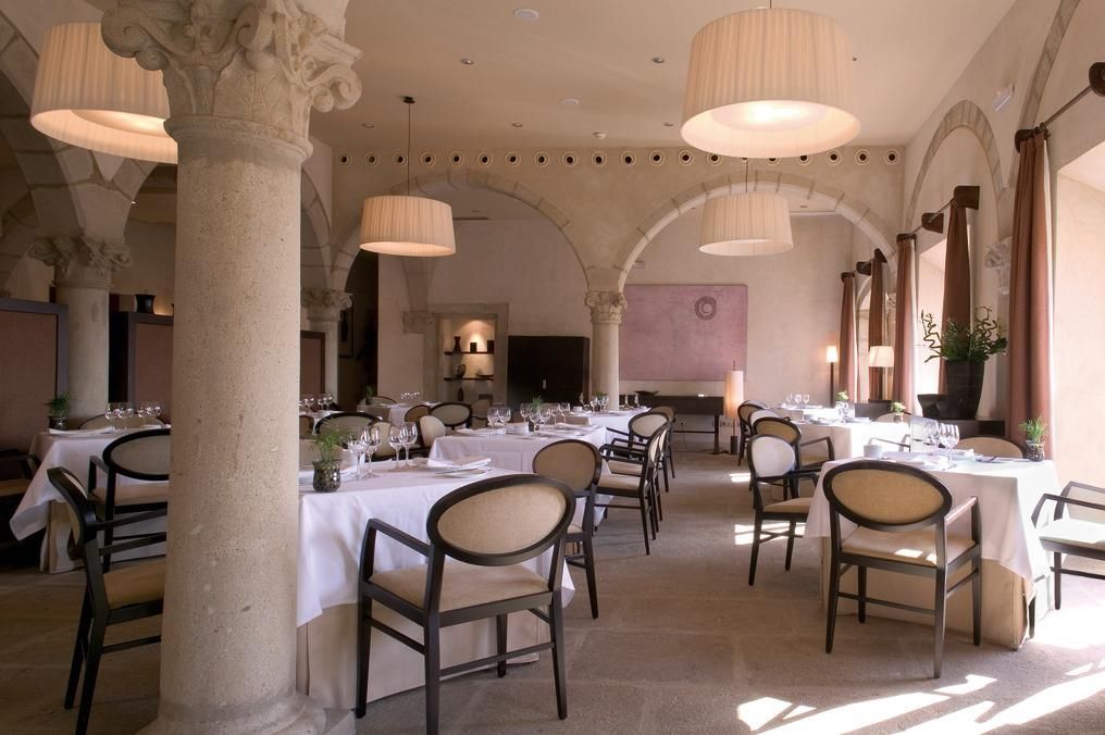 Eurostars Palacio De Santa Marta Trujillo Restaurant photo